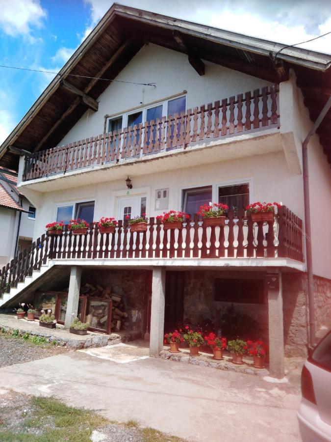 Apartman Pavelic Lovinac  Exterior photo